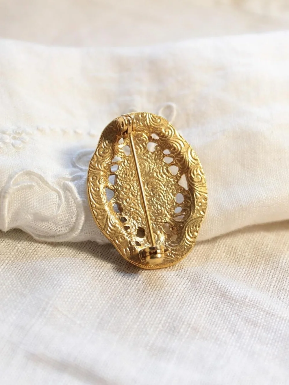 Vintage Cream Gold-Tone Filigree Rose Cameo Brooch - 1928 Jewelry Company